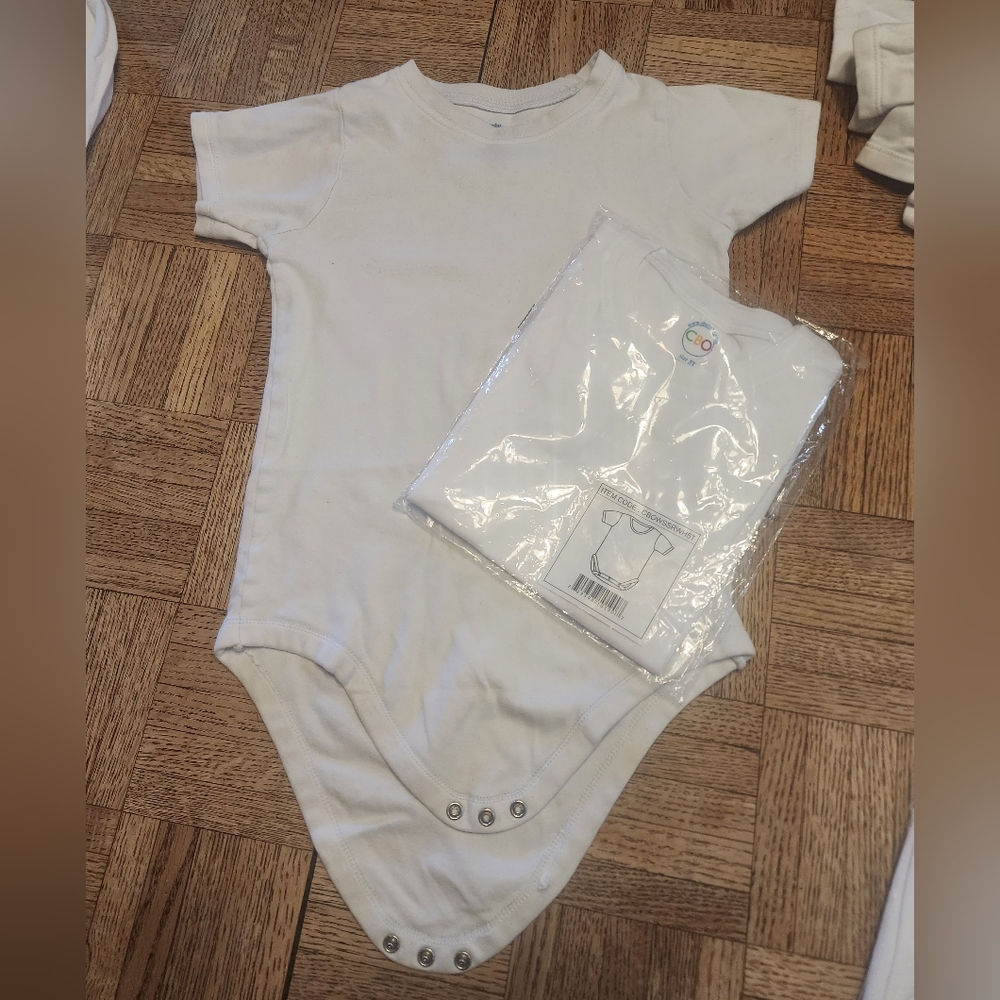CBO Baby 5t short sleeve One-z t'shirt with snaps